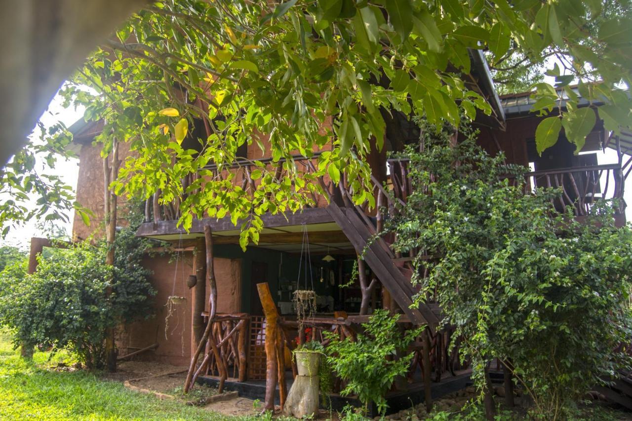 Anushka Nera Nature House 锡吉里亚 客房 照片