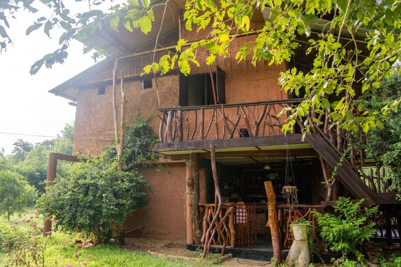 Anushka Nera Nature House 锡吉里亚 客房 照片