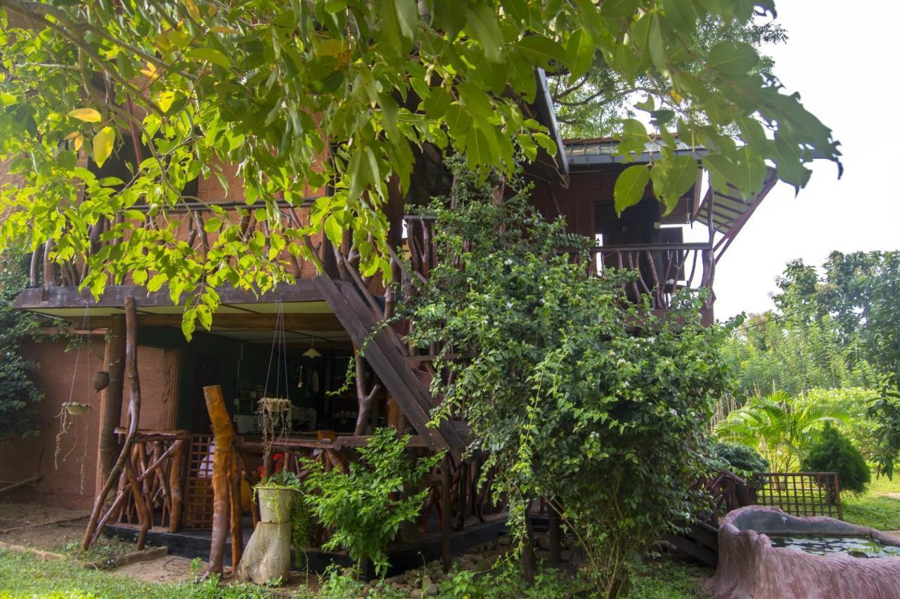 Anushka Nera Nature House 锡吉里亚 客房 照片