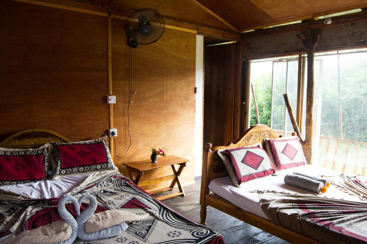 Anushka Nera Nature House 锡吉里亚 客房 照片